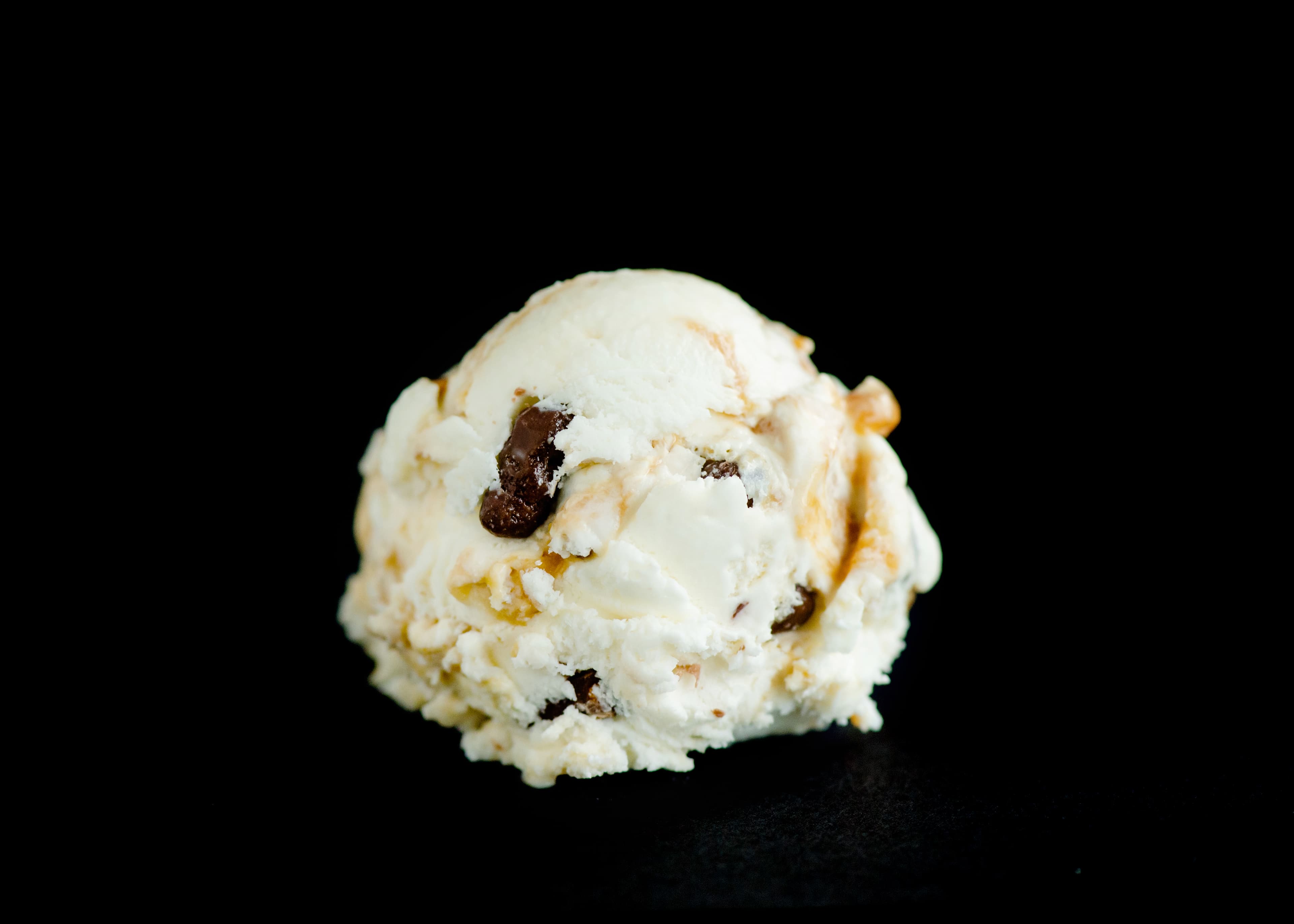 Salty Caramel Chocolate Pretzel scoop