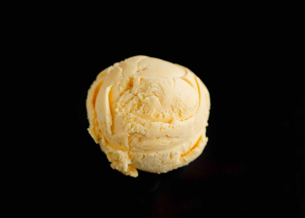 Banana scoop