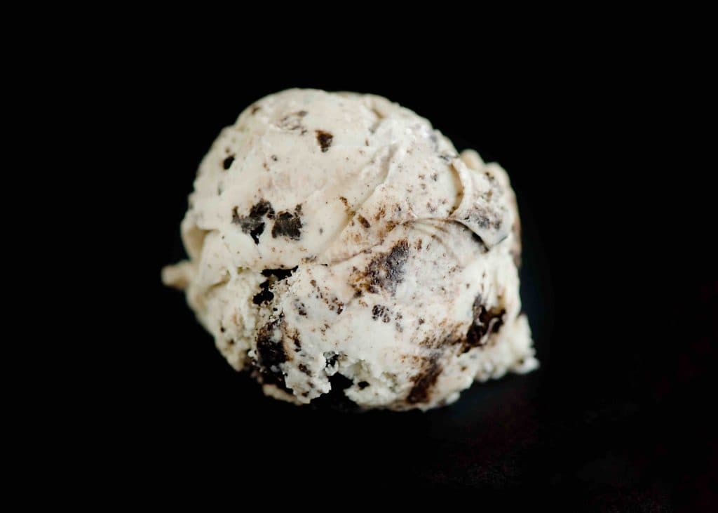 Cookies and Cream scoop